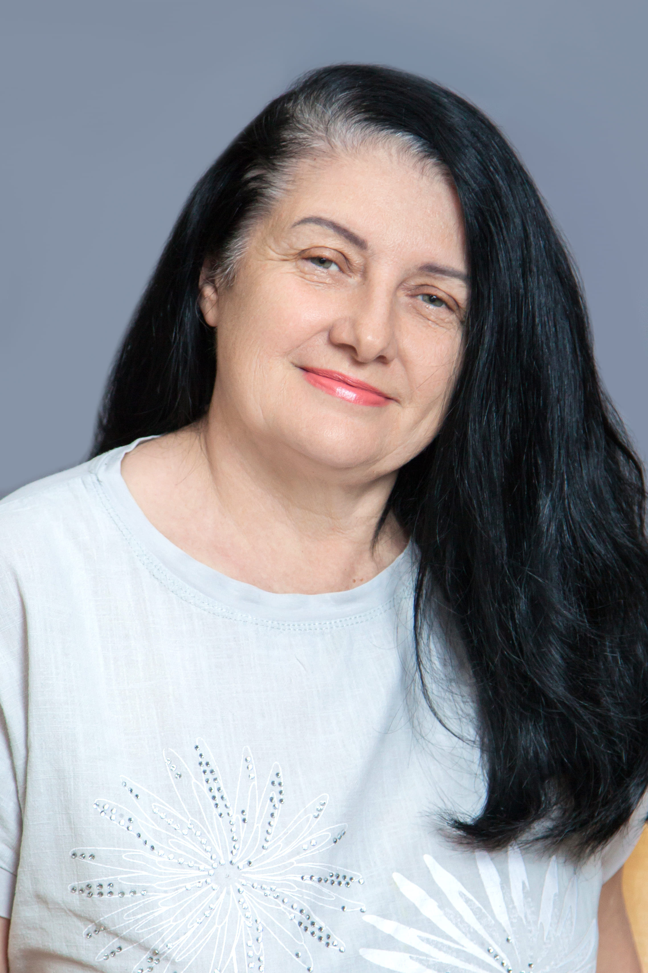 Сажнева Алла Васильевна.